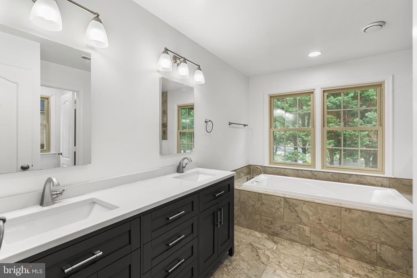 13100 Riviera Ter Property Photo 38