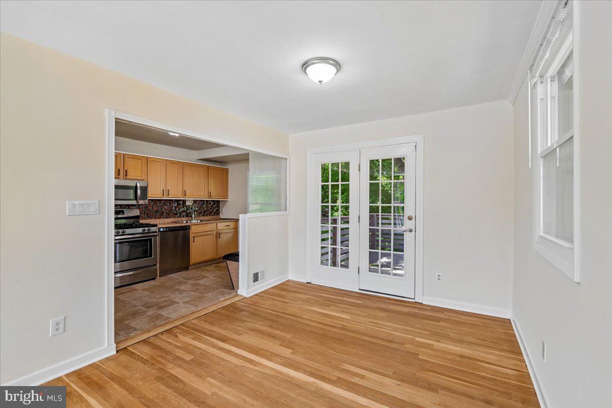 13012 Georgia Ave Property Photo 8