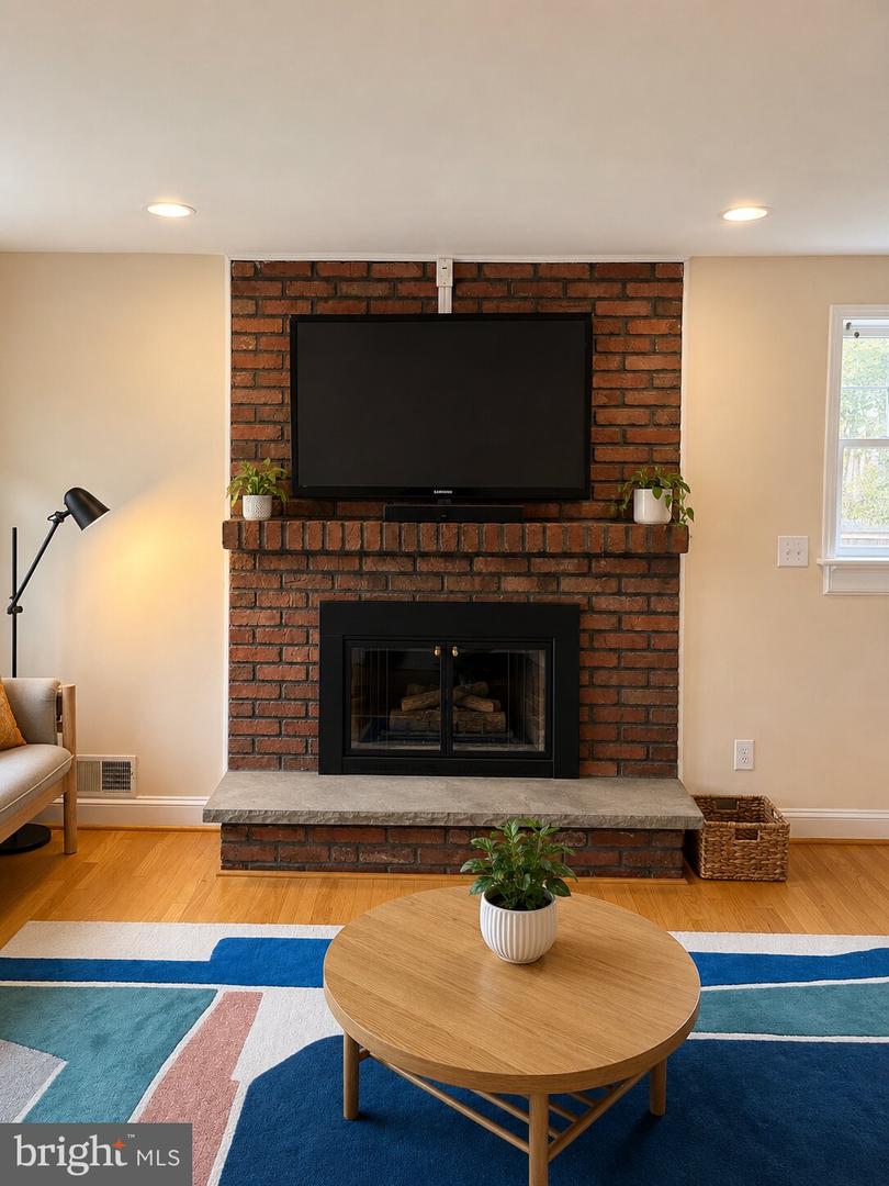 4508 Chestnut St Property Photo 7