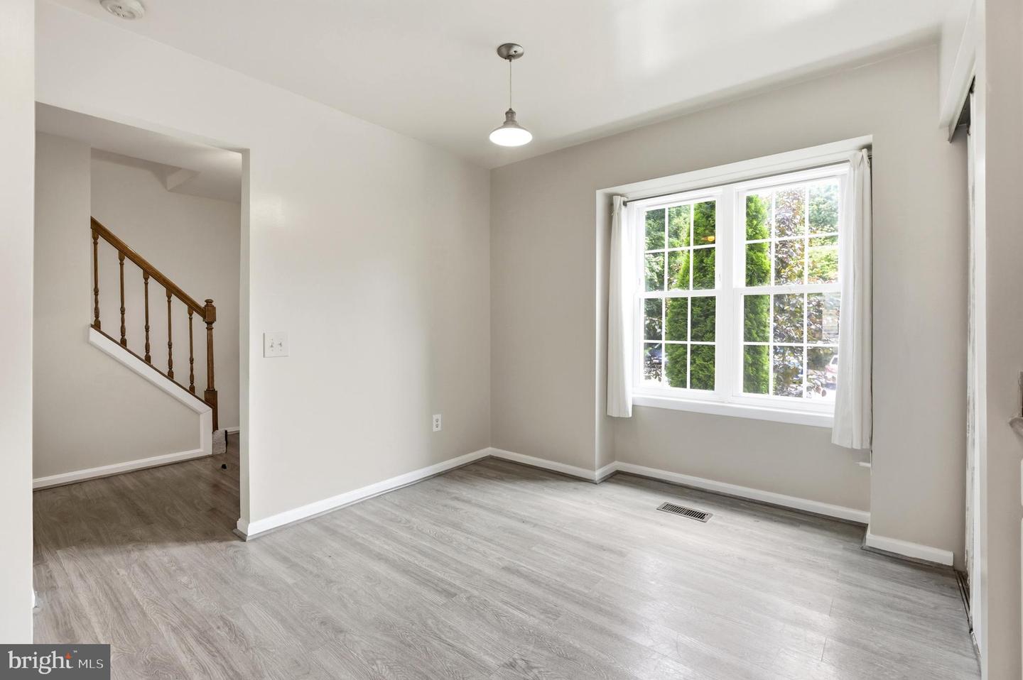 12423 Loft Ln Property Photo 12