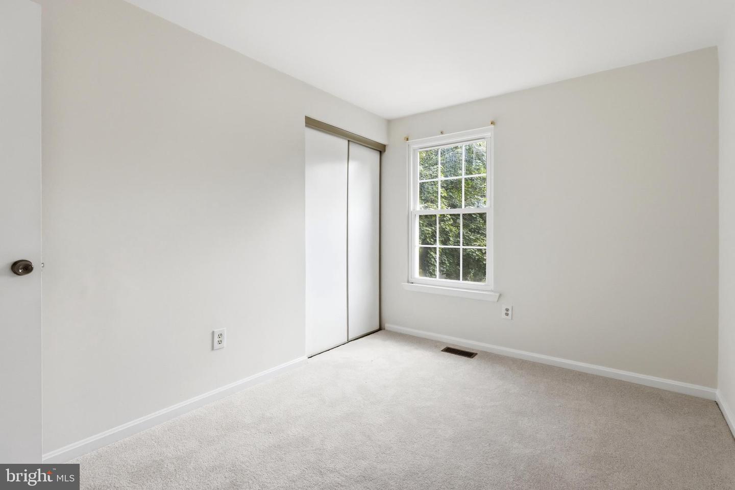 12423 Loft Ln Property Photo 22