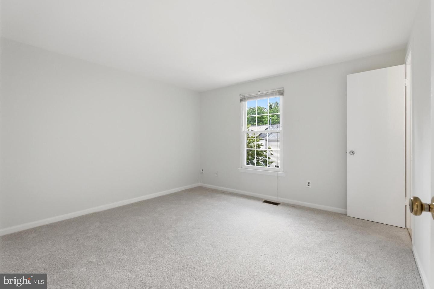 12423 Loft Ln Property Photo 25