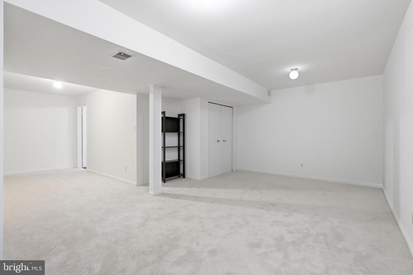 12423 Loft Ln Property Photo 33