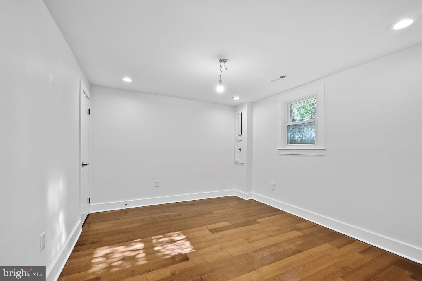 10222 Arizona Cir #18 Property Photo 21