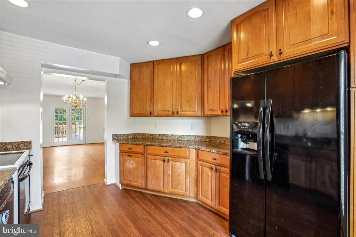 3259 Saint Augustine Ct Property Photo 9