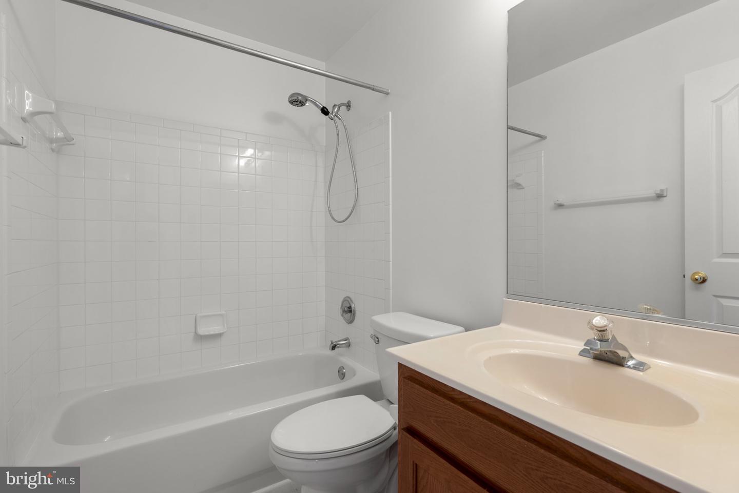 18015 Coachmans Rd Property Photo 43