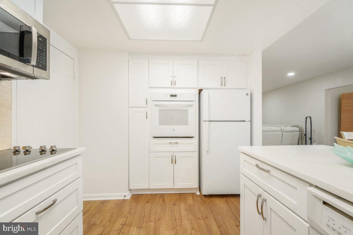 3466 Chiswick Ct #43-2a Property Photo 23