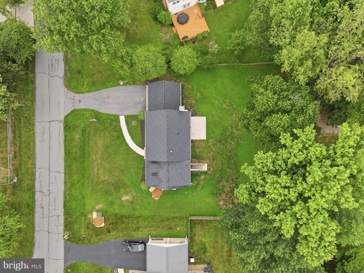 16605 Cavalry Dr Property Photo 49