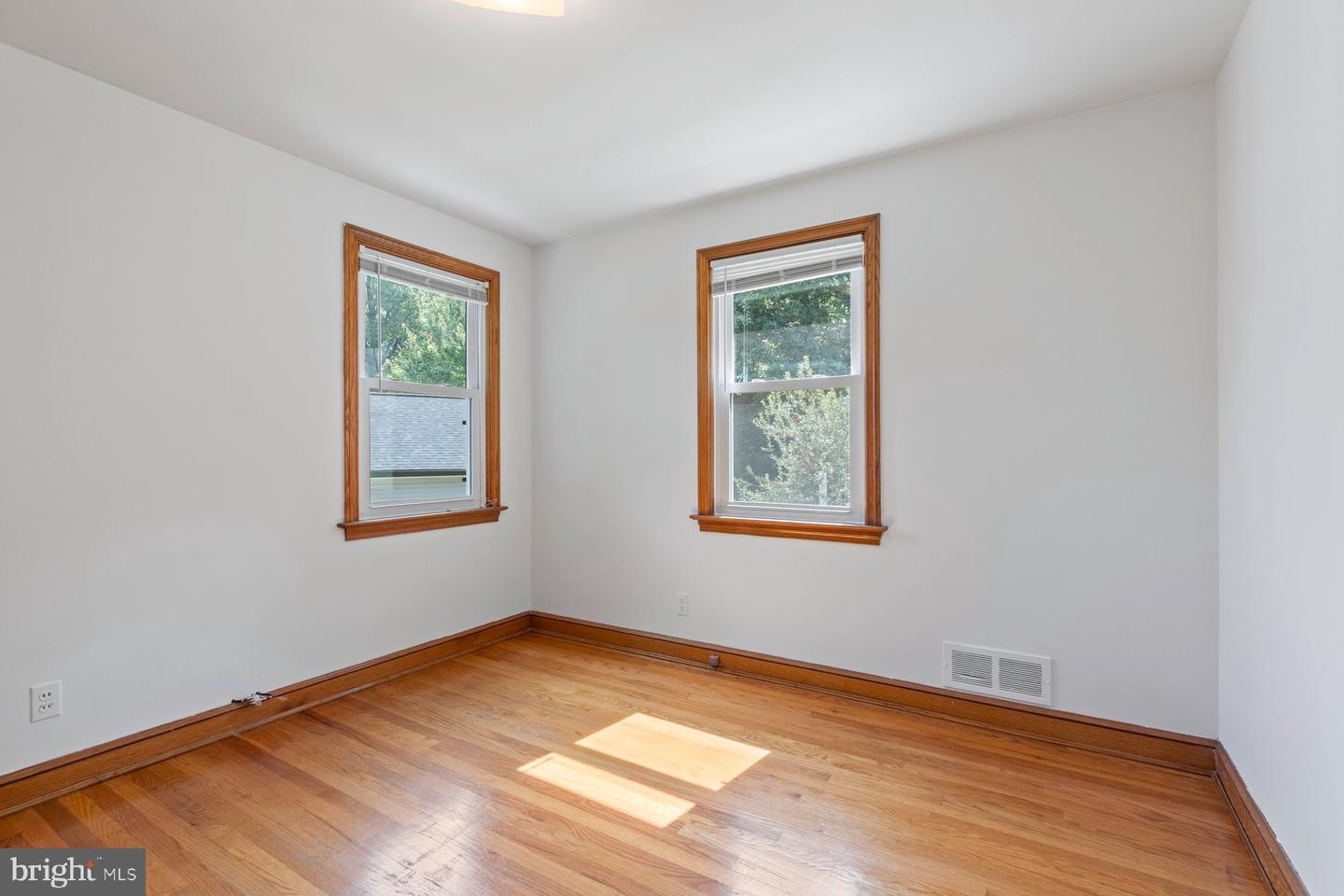 2516 Jennings Rd Property Photo 16