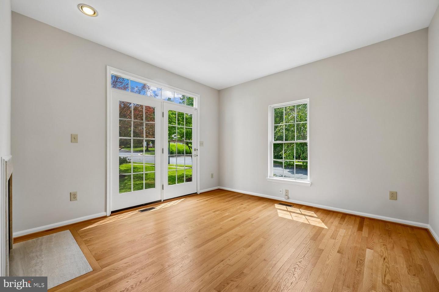2 Seneca Forest Ct Property Photo 38