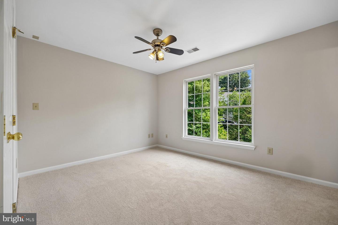 2 Seneca Forest Ct Property Photo 61