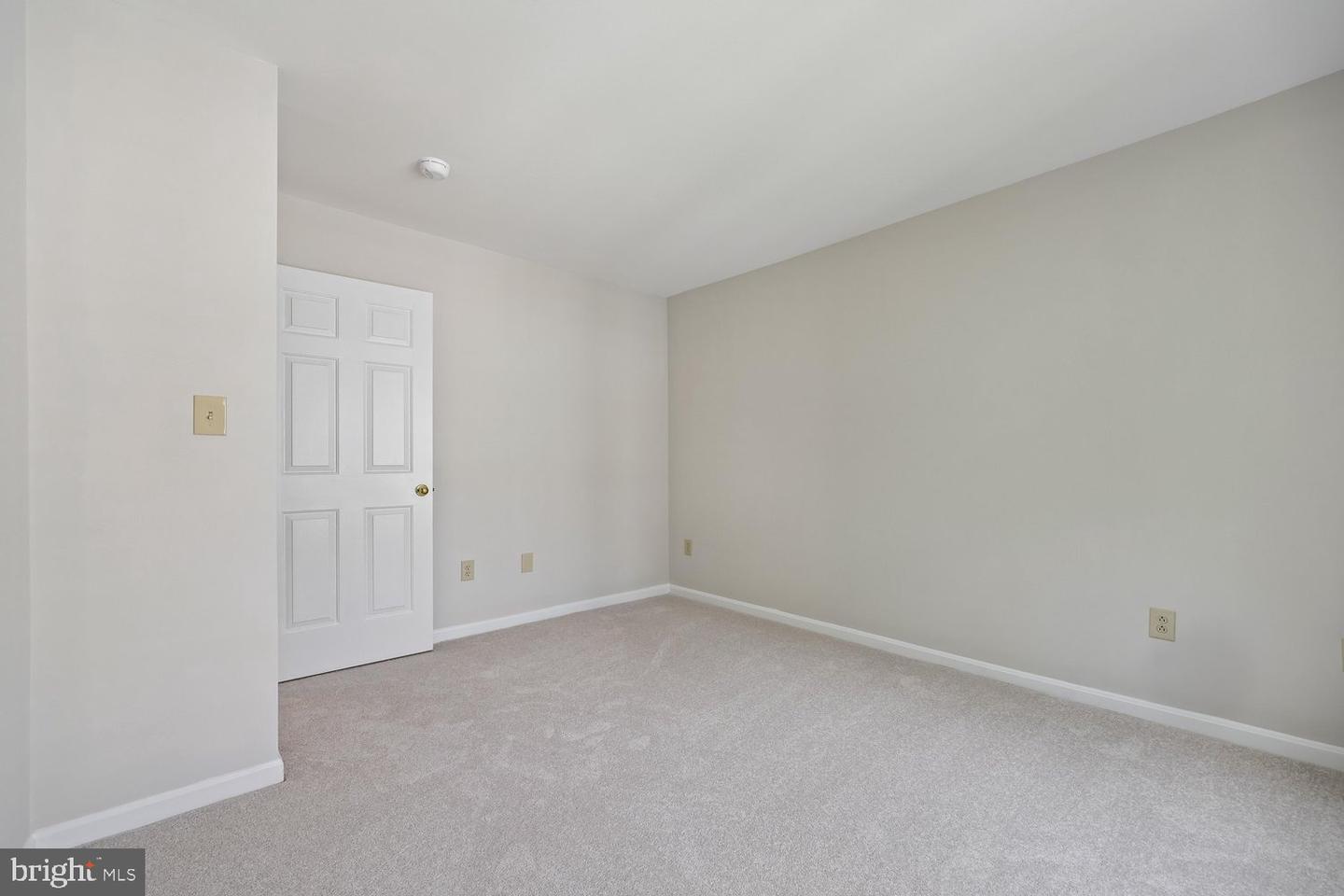 2 Seneca Forest Ct Property Photo 73