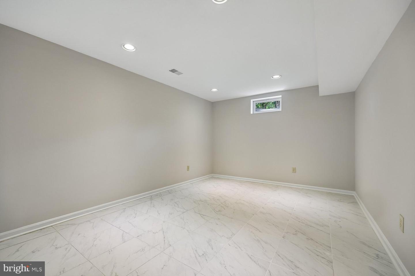 2 Seneca Forest Ct Property Photo 79