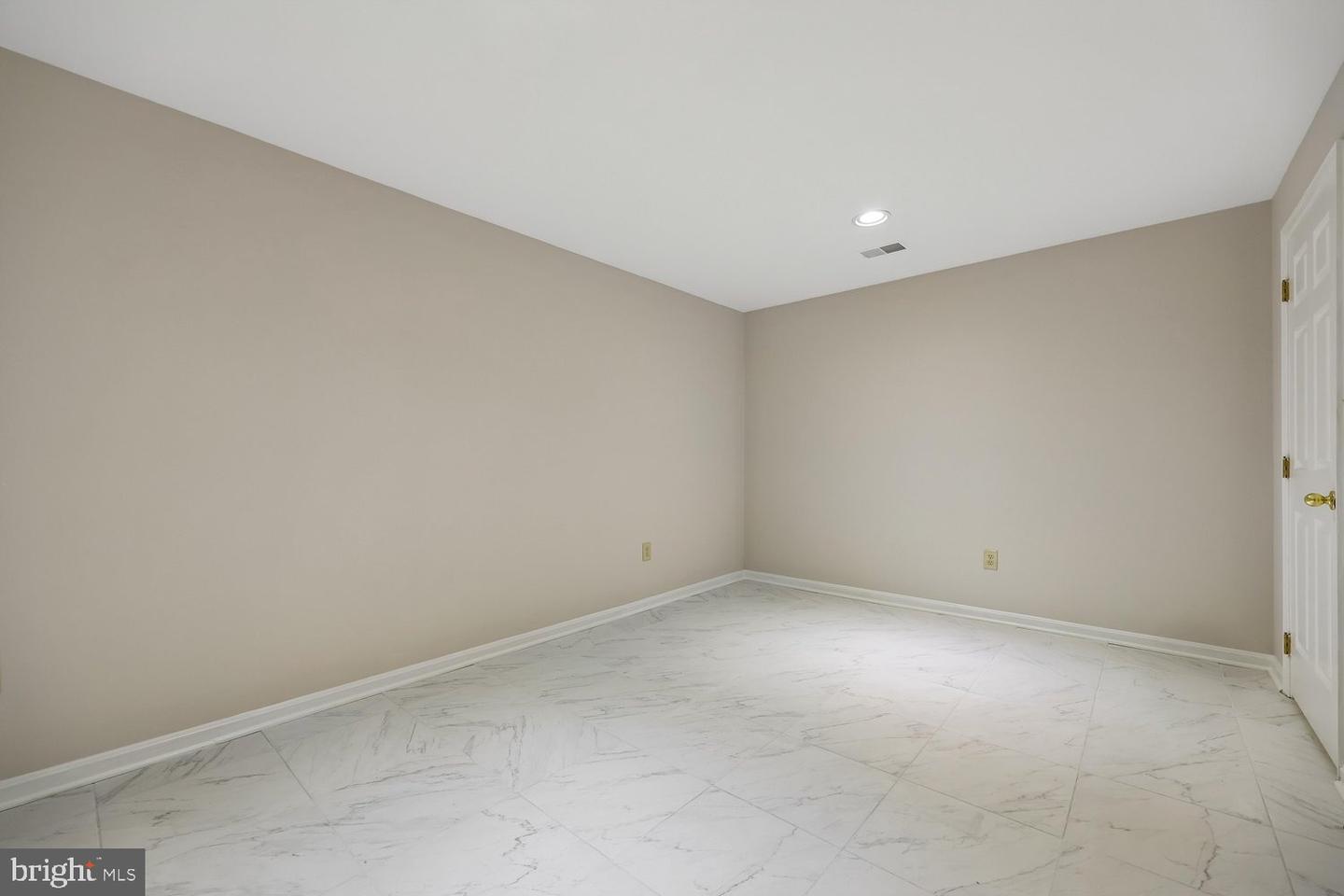 2 Seneca Forest Ct Property Photo 82