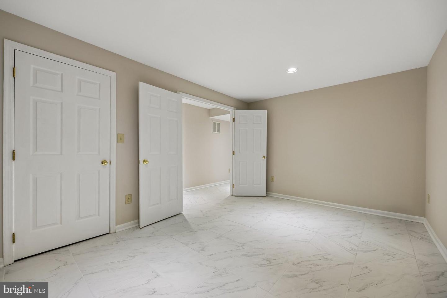 2 Seneca Forest Ct Property Photo 85