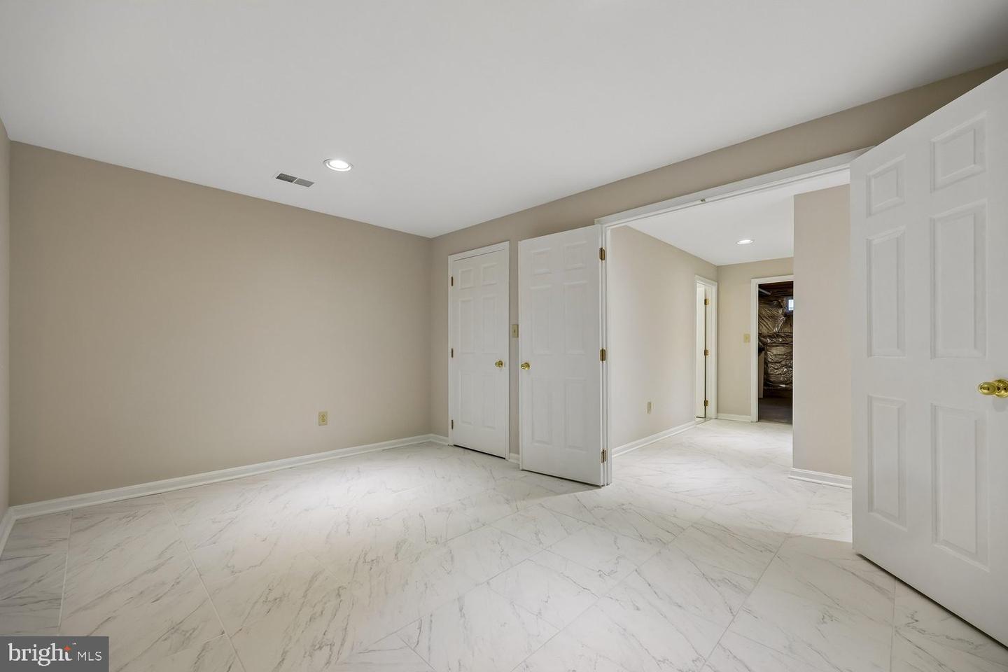 2 Seneca Forest Ct Property Photo 86