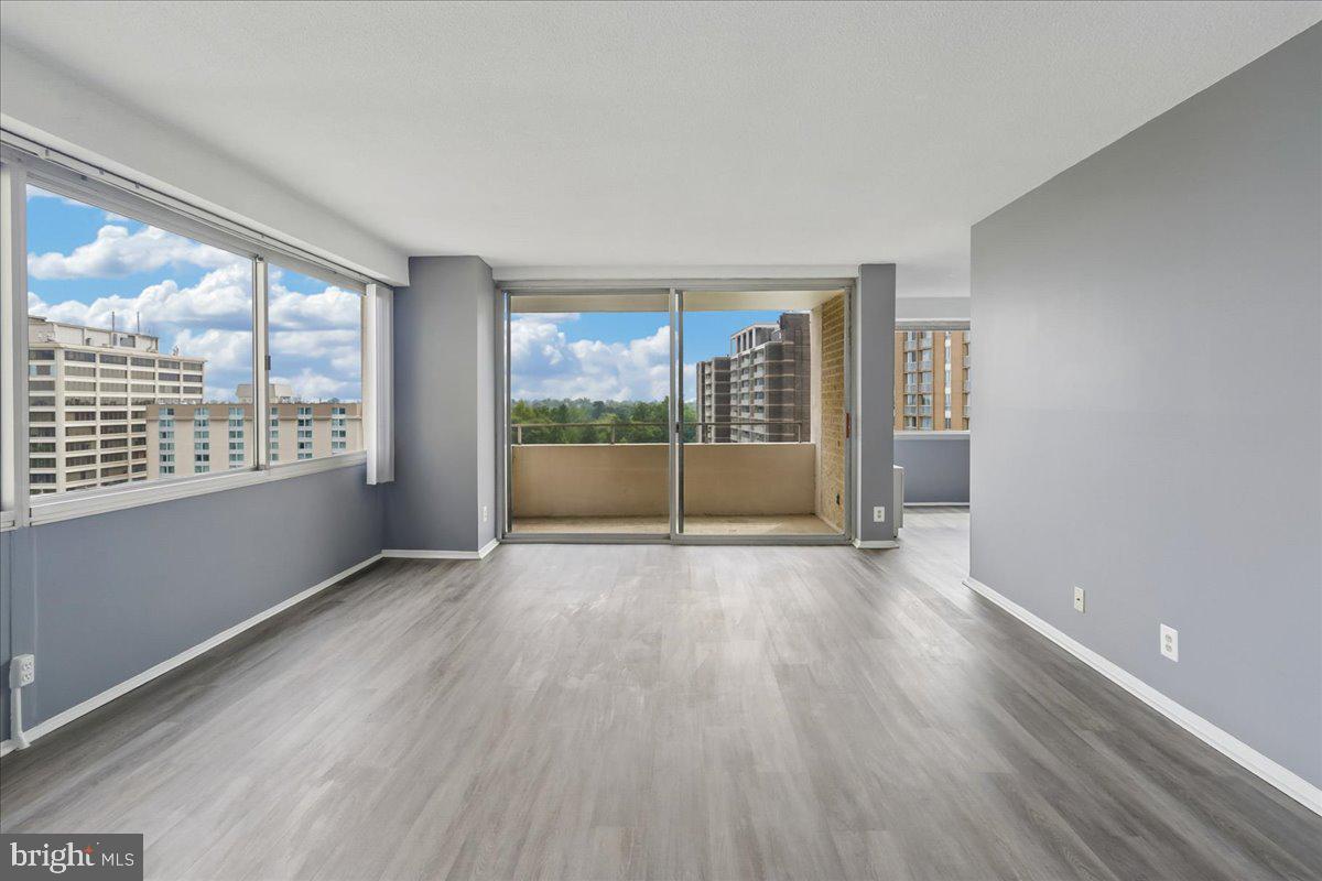 5500 Friendship Blvd #2108n Property Photo 5