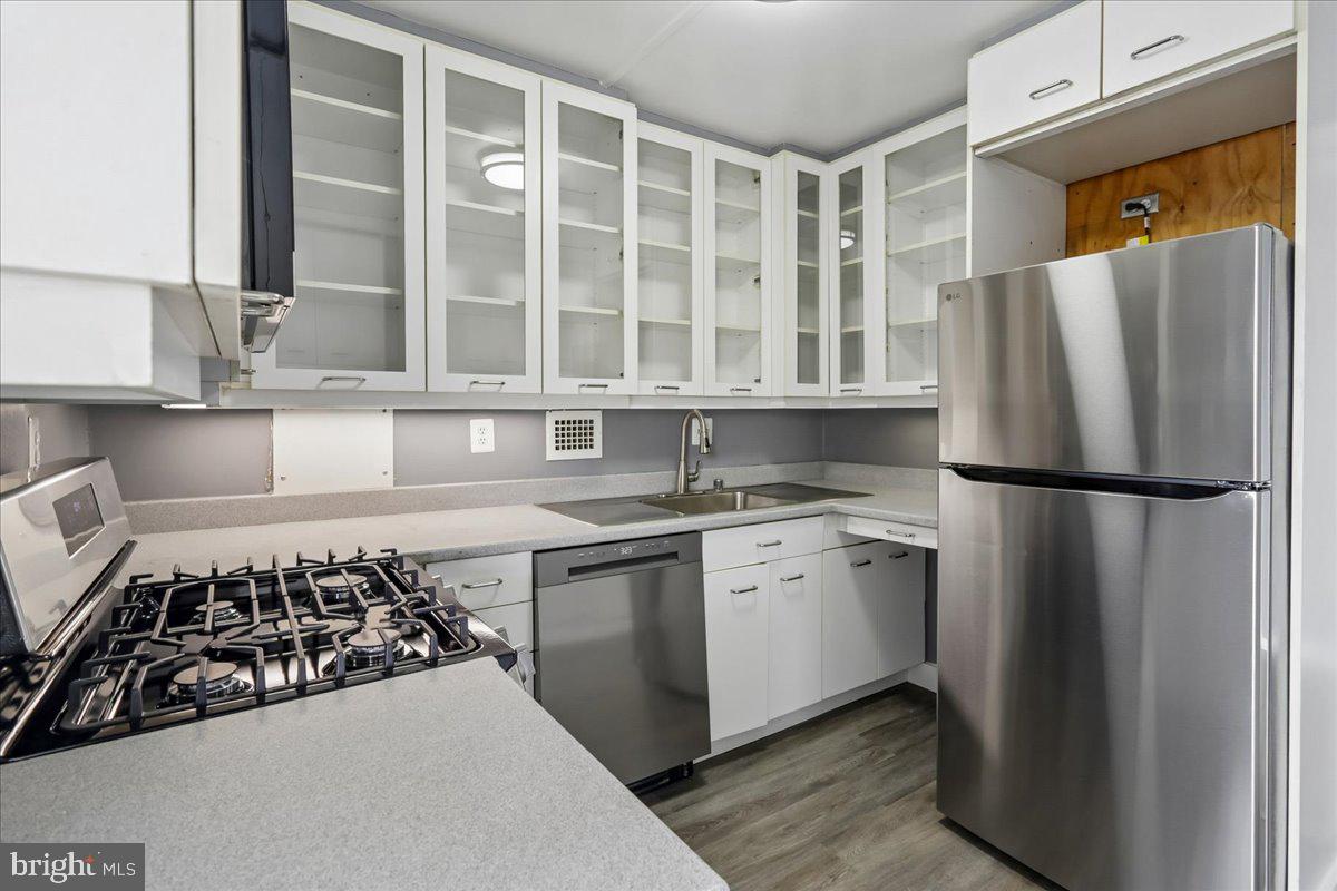 5500 Friendship Blvd #2108n Property Photo 12