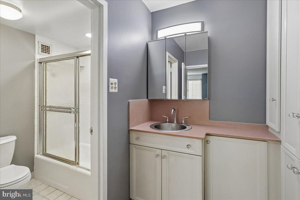 5500 Friendship Blvd #2108n Property Photo 28
