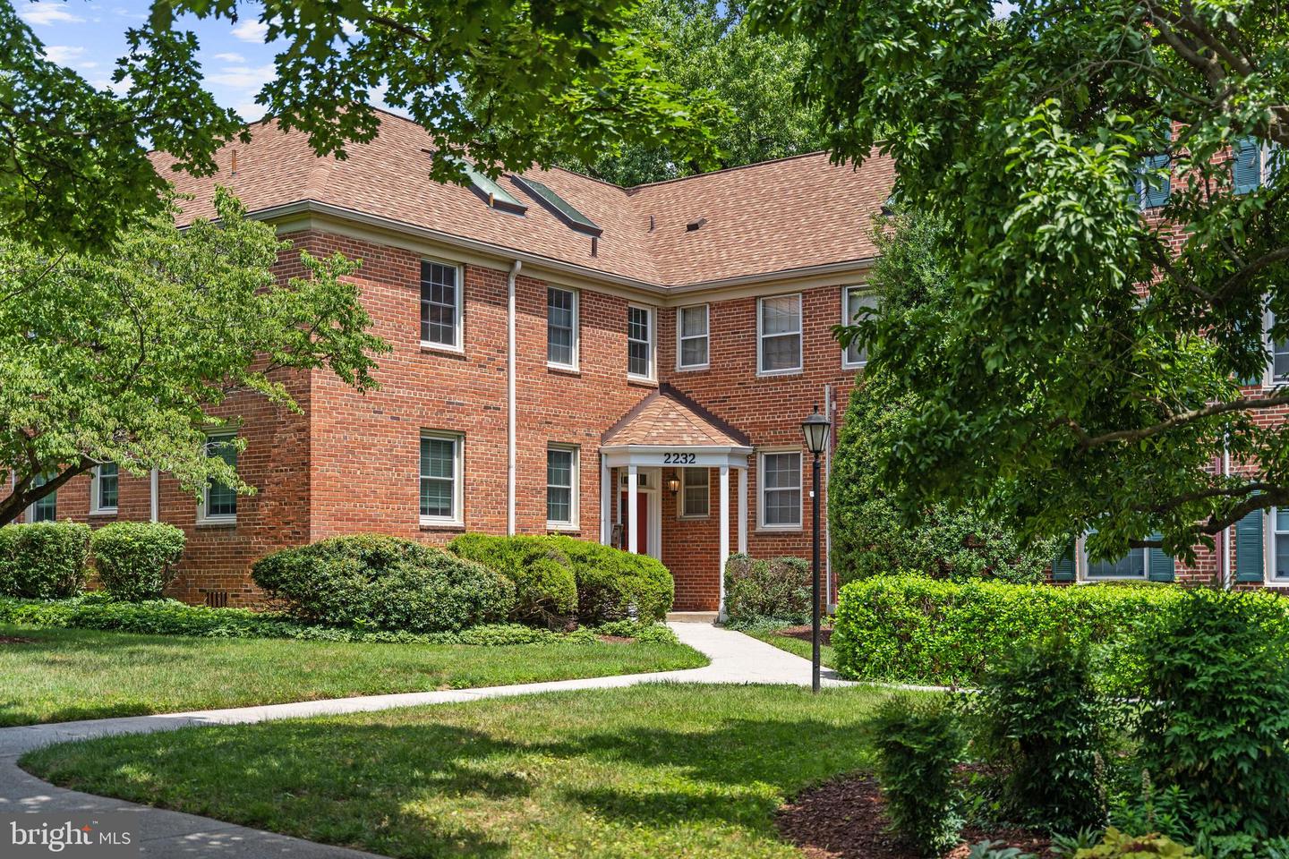 2232 WASHINGTON AVE #202