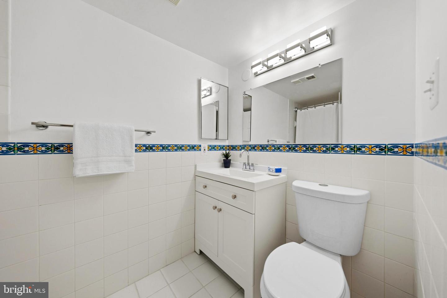 5809 Edson Ln #5809-304 Property Photo 17