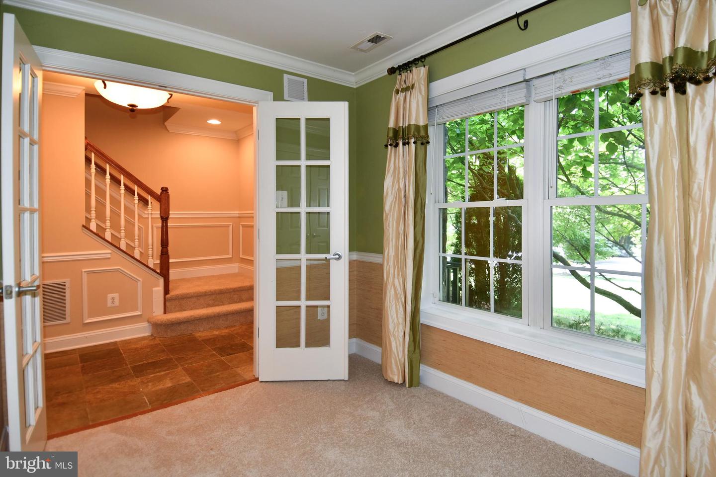 589 Cedar Spring St Property Photo 5