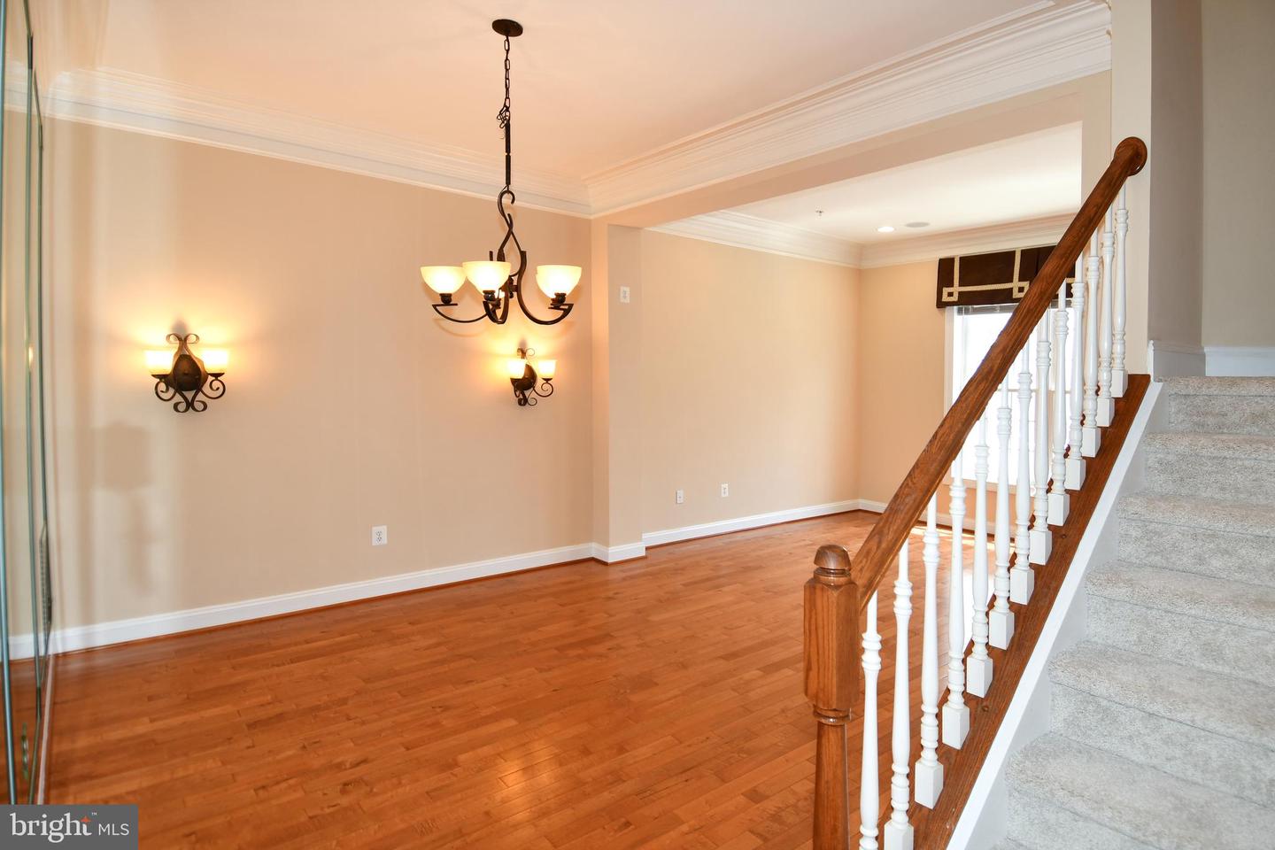 589 Cedar Spring St Property Photo 13