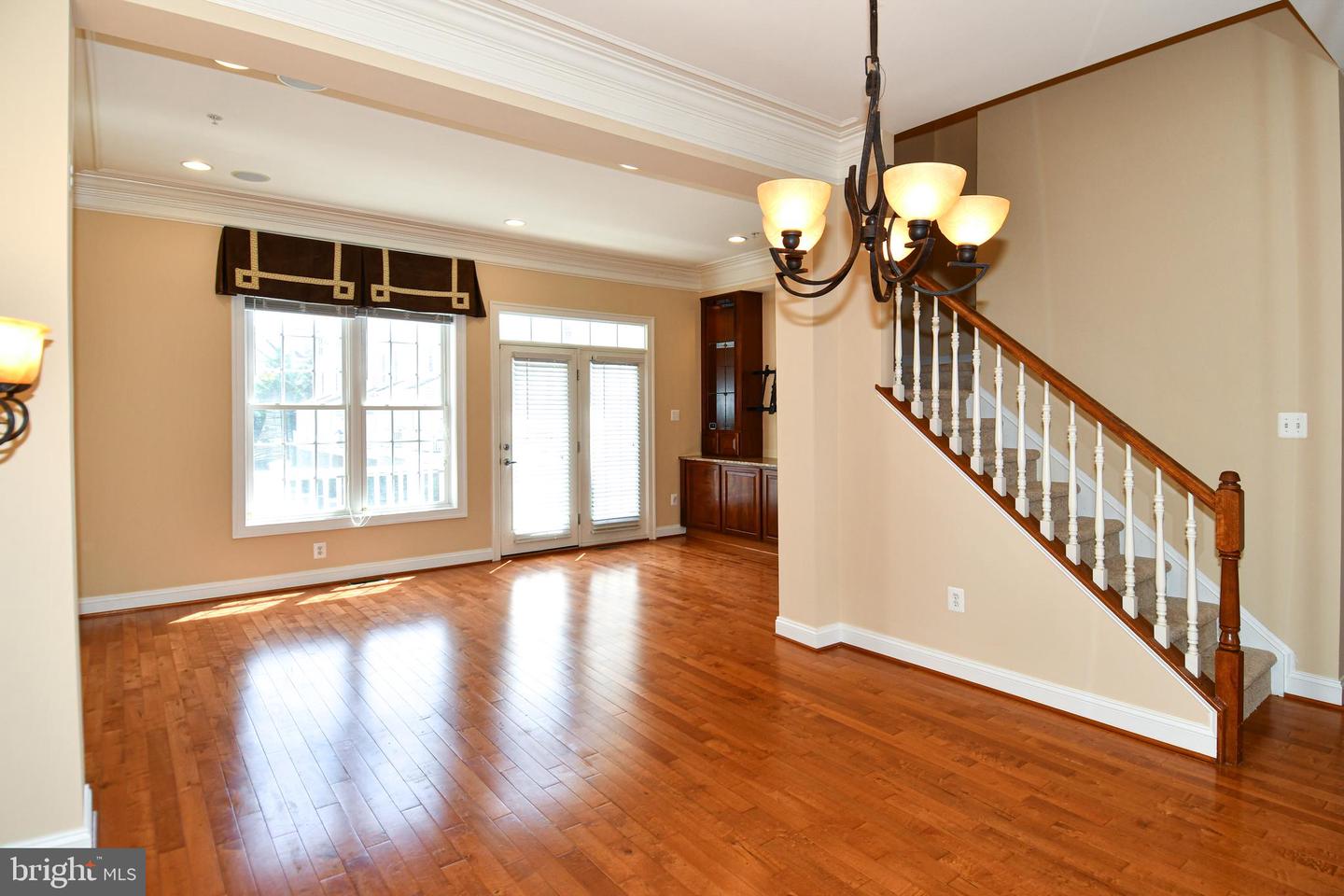 589 Cedar Spring St Property Photo 17