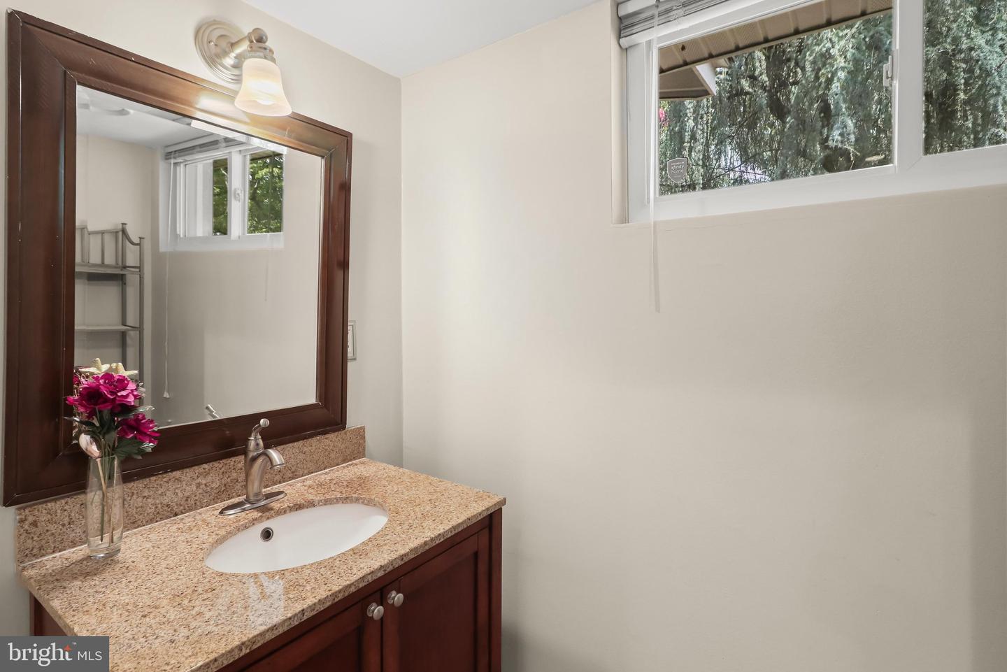 11400 Cloverhill Dr Property Photo 17