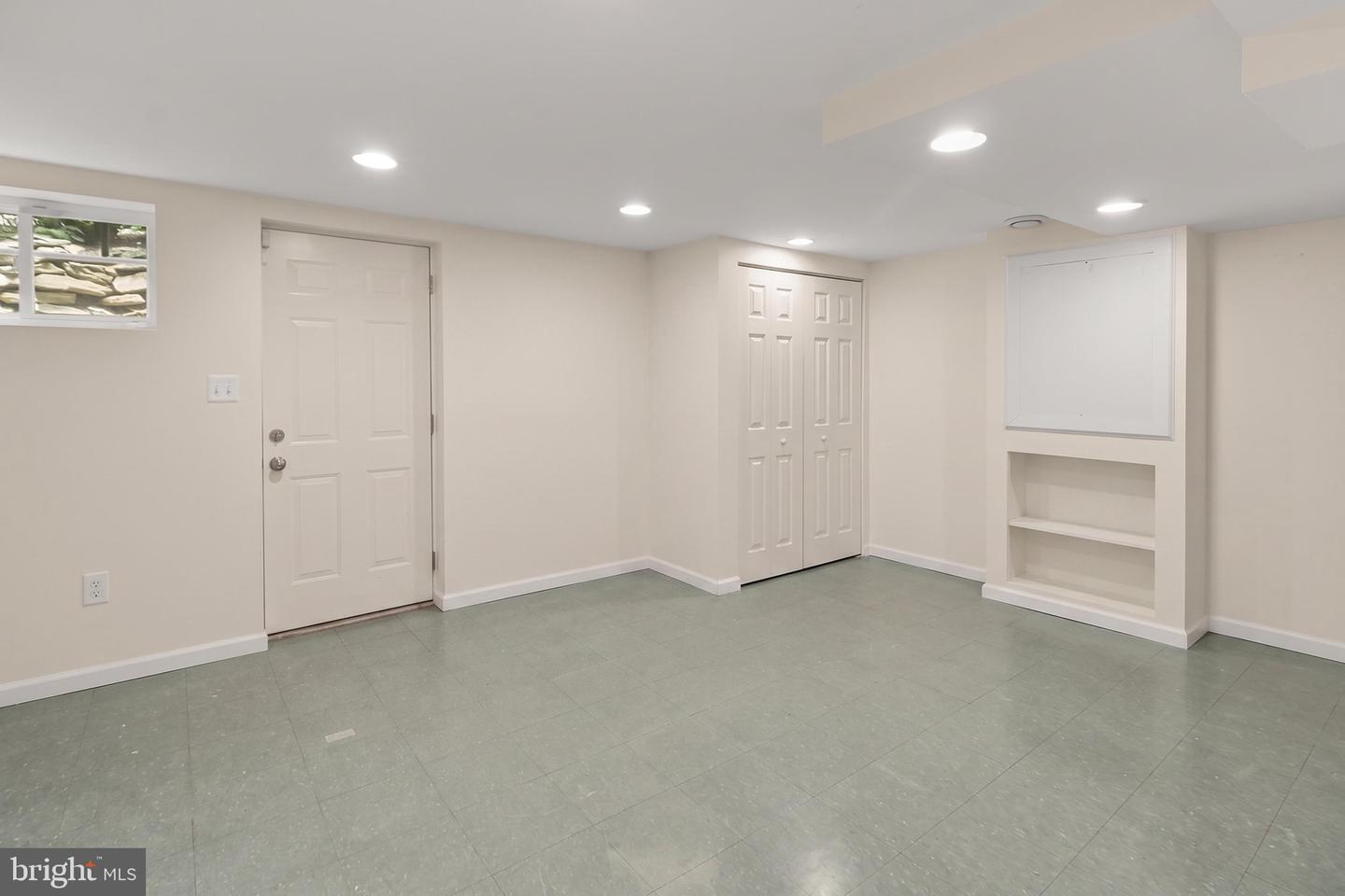 11400 Cloverhill Dr Property Photo 29