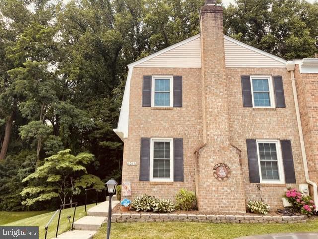 1016 Windrush Ln Property Photo 2