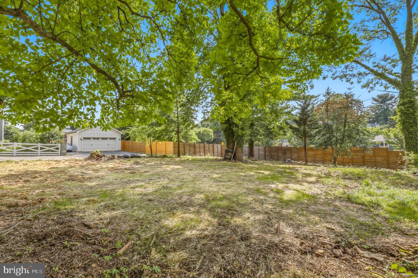 907 Maple Ave Property Photo 50