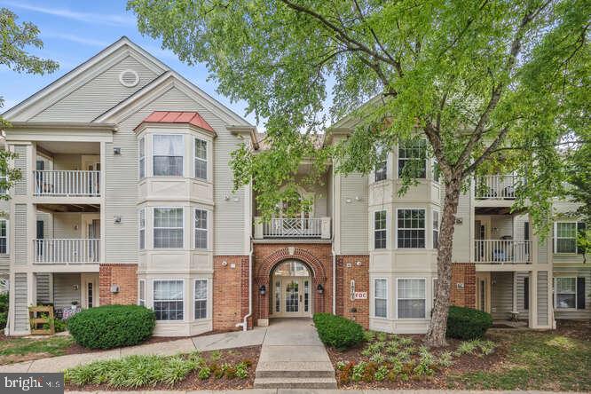 18705 SPARKLING WATER DR #203 Property Photo 1