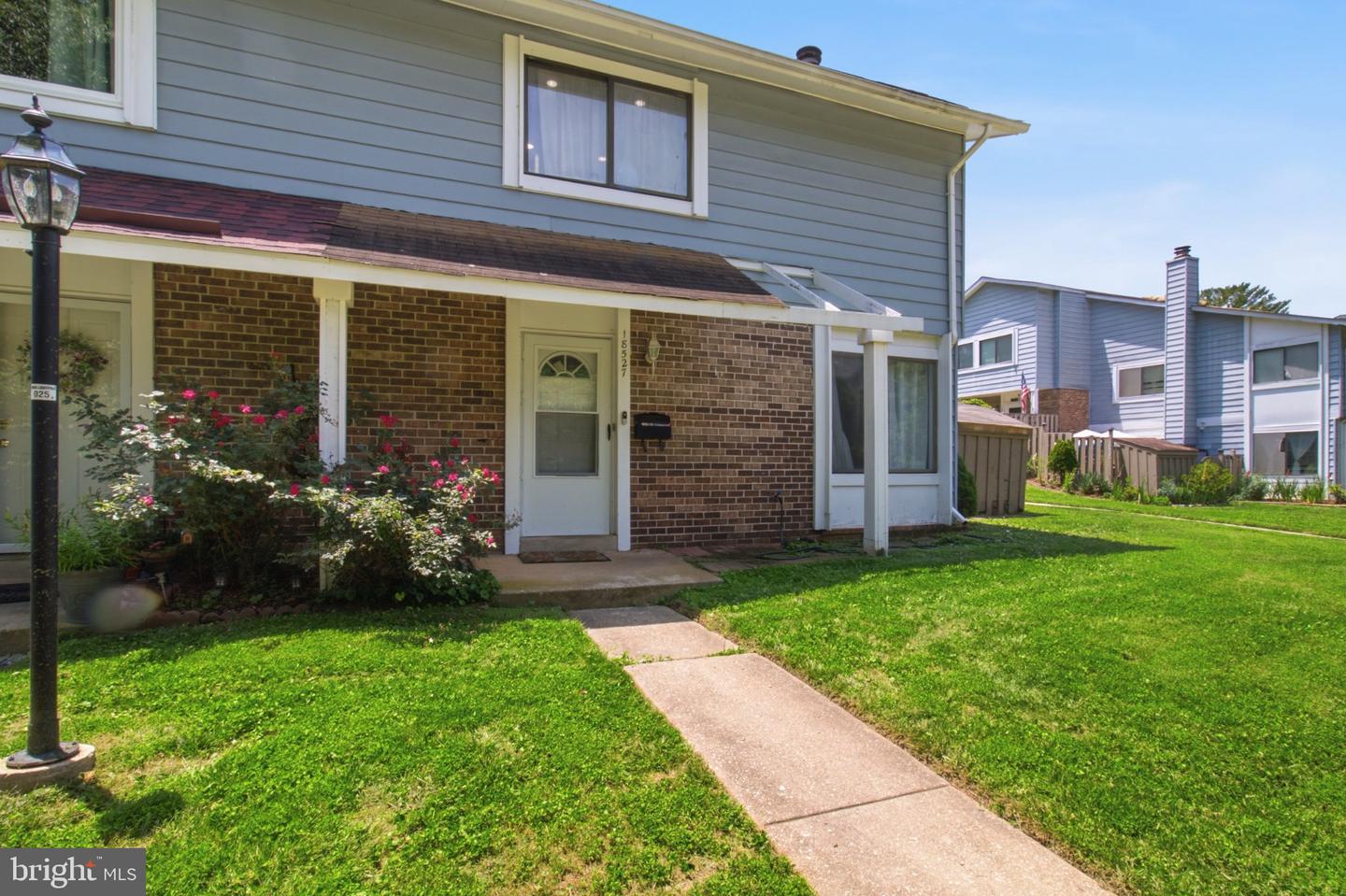 18527 TARRAGON WAY Property Photo 1