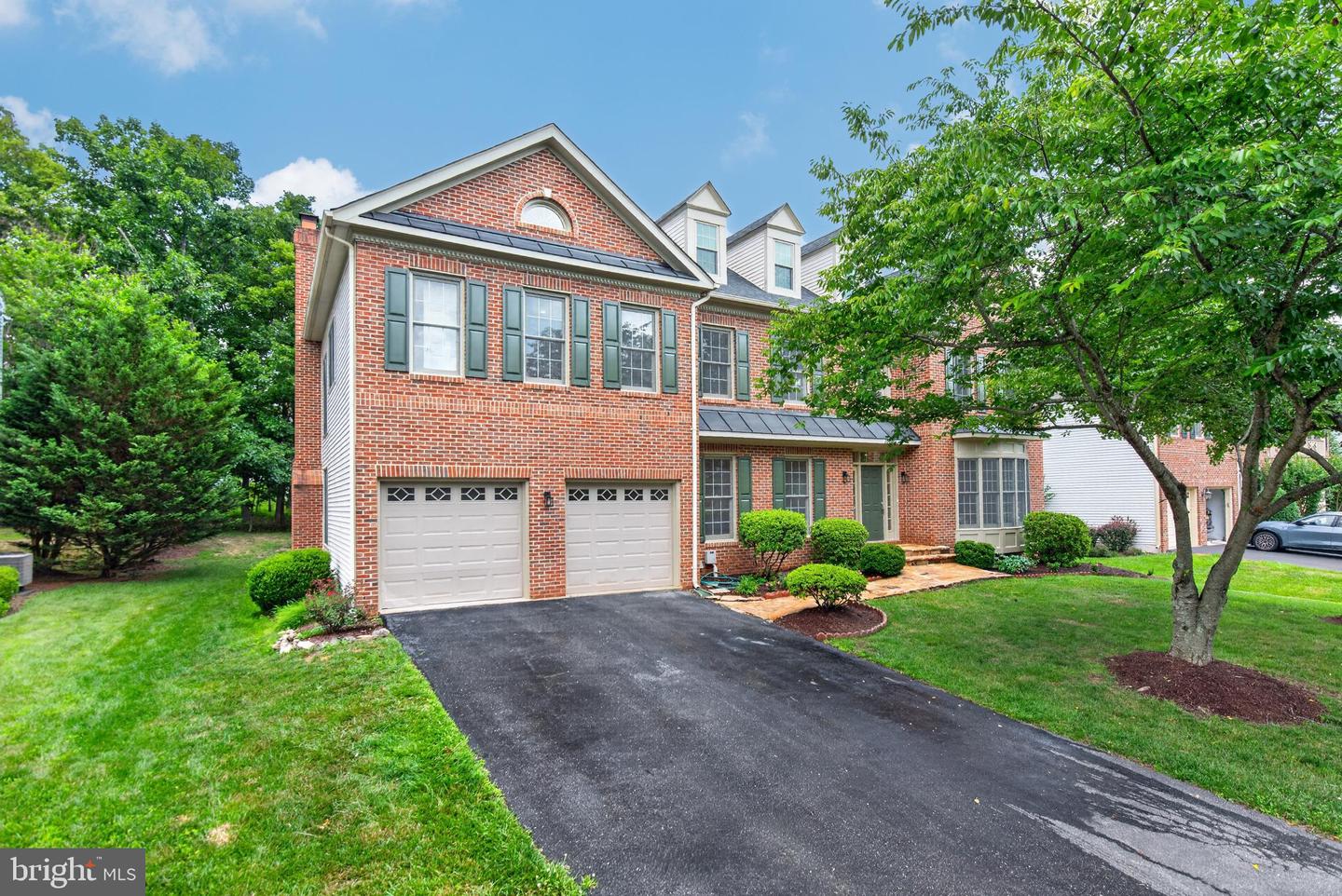 13621 PINE VIEW LN