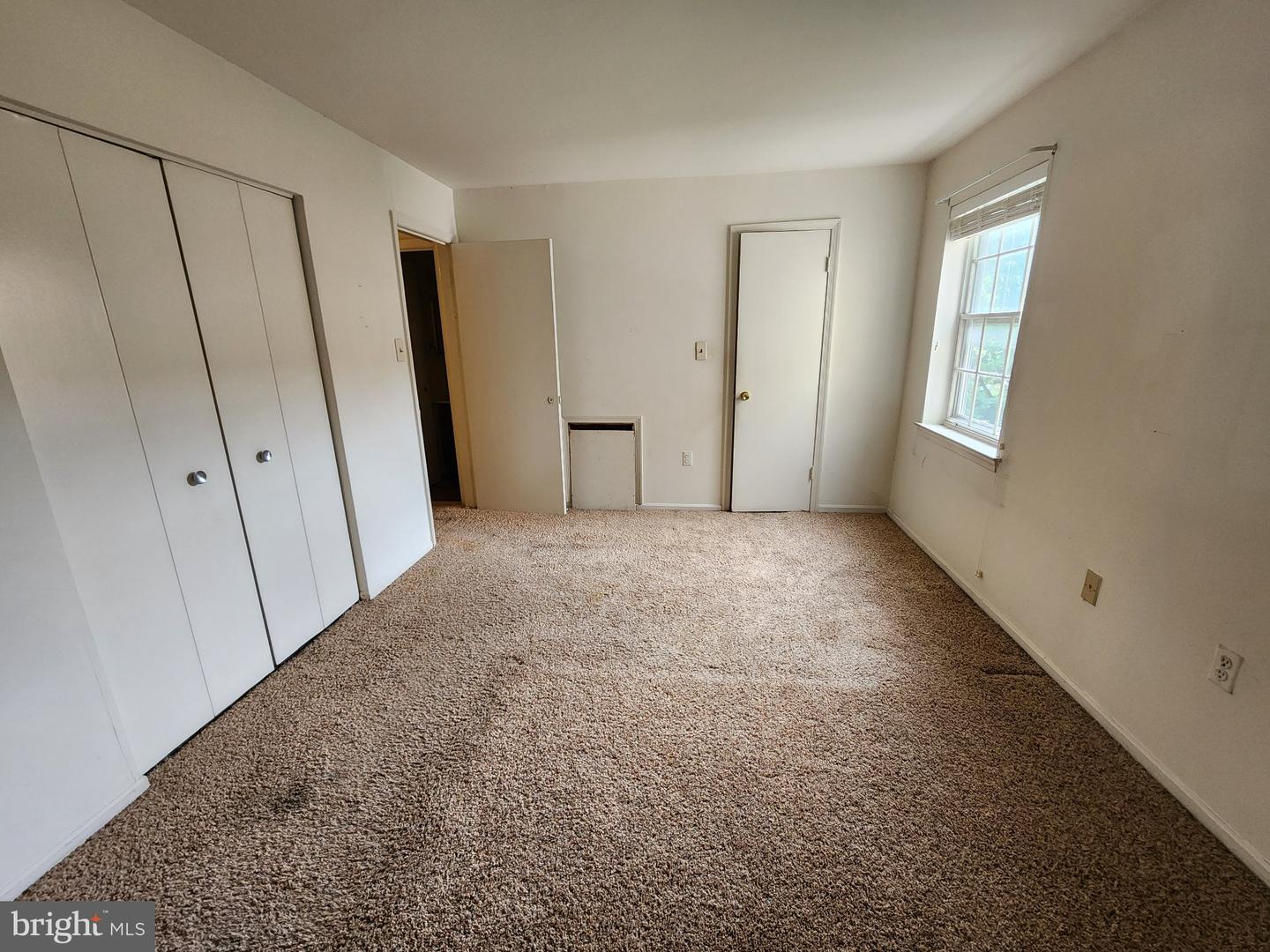 884 College Pkwy #302 Property Photo 12