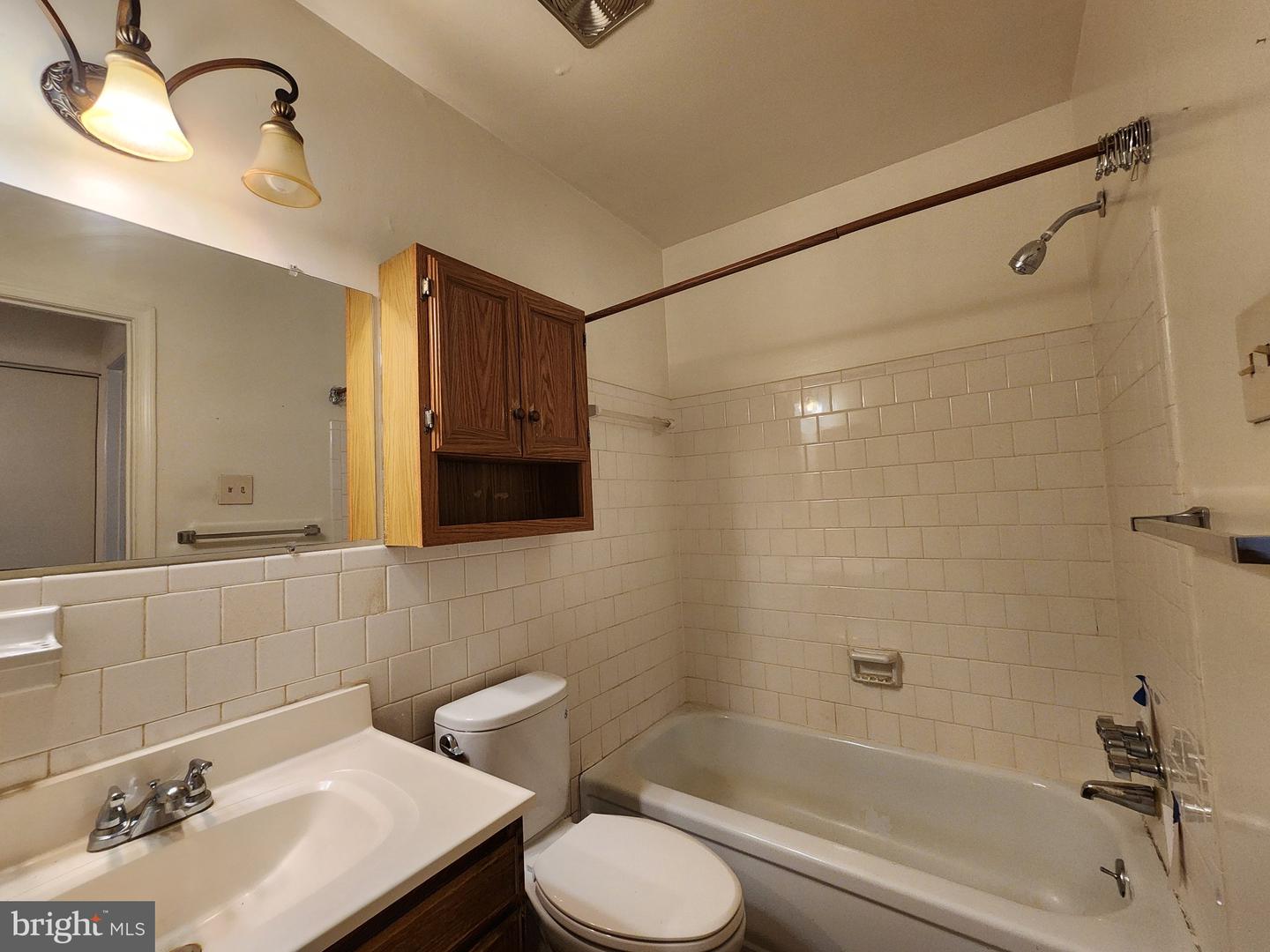 884 College Pkwy #302 Property Photo 16