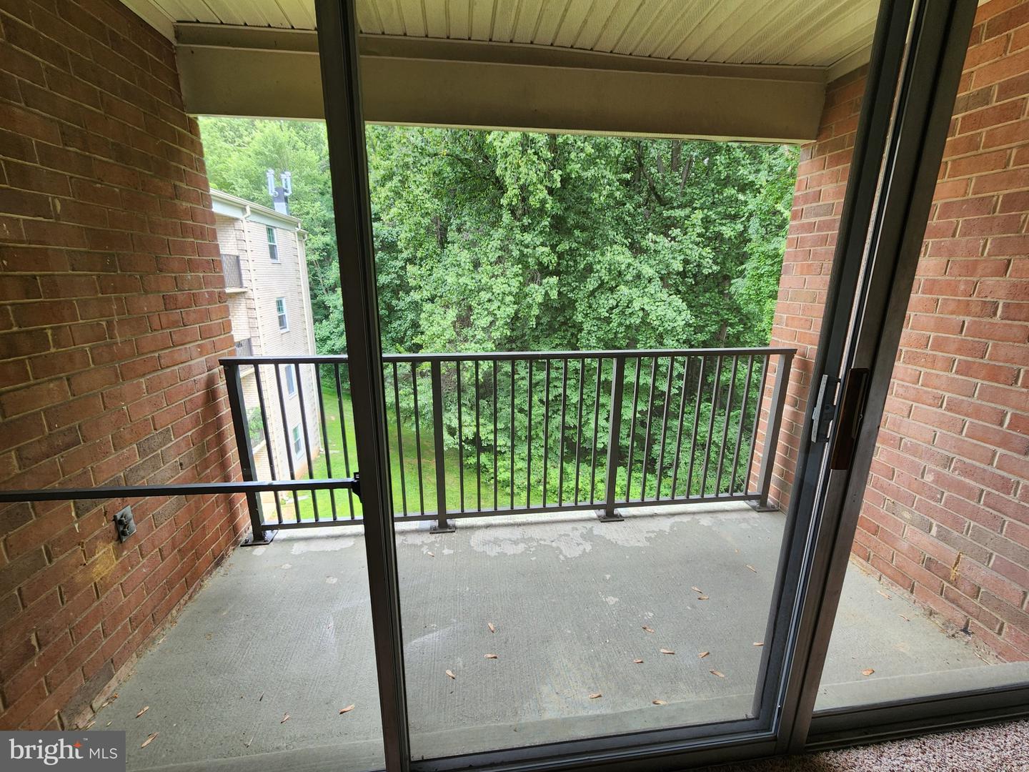 884 College Pkwy #302 Property Photo 18