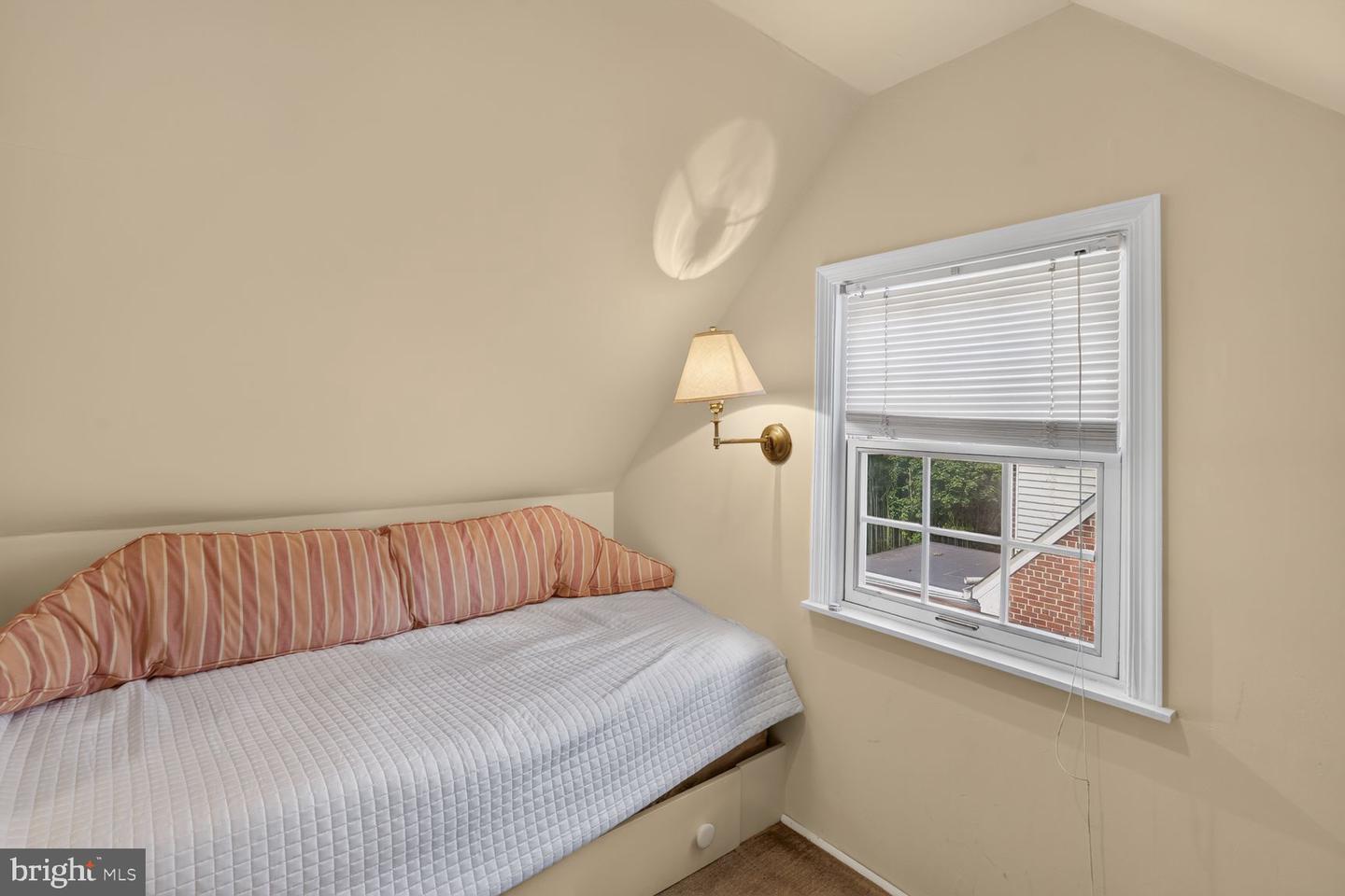 6406 Western Ave Property Photo 18