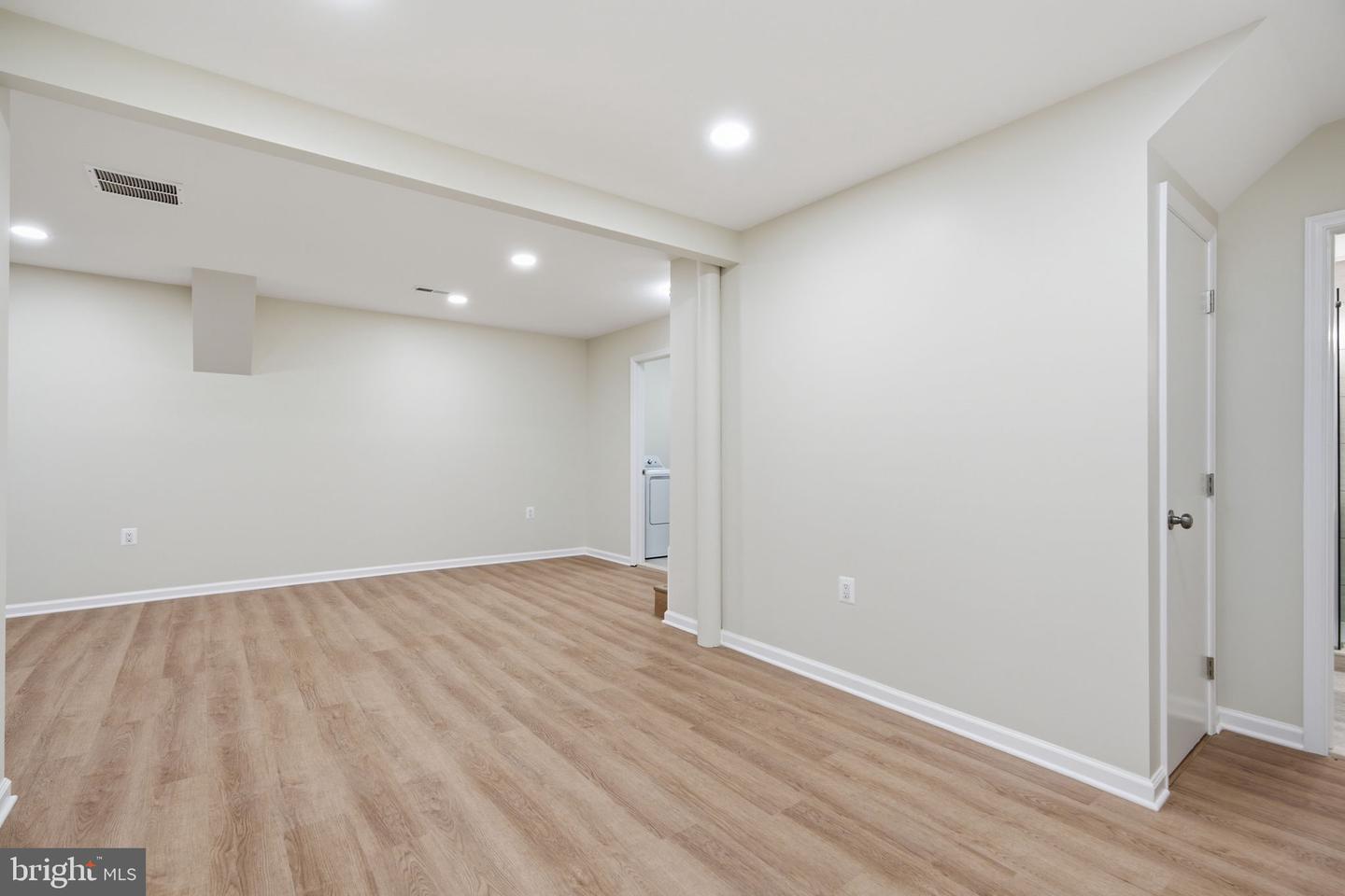 18 Grandin Cir Property Photo 23