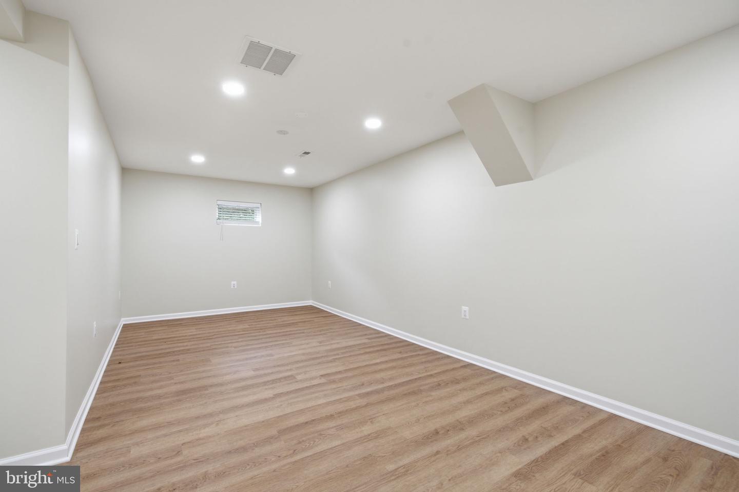 18 Grandin Cir Property Photo 24