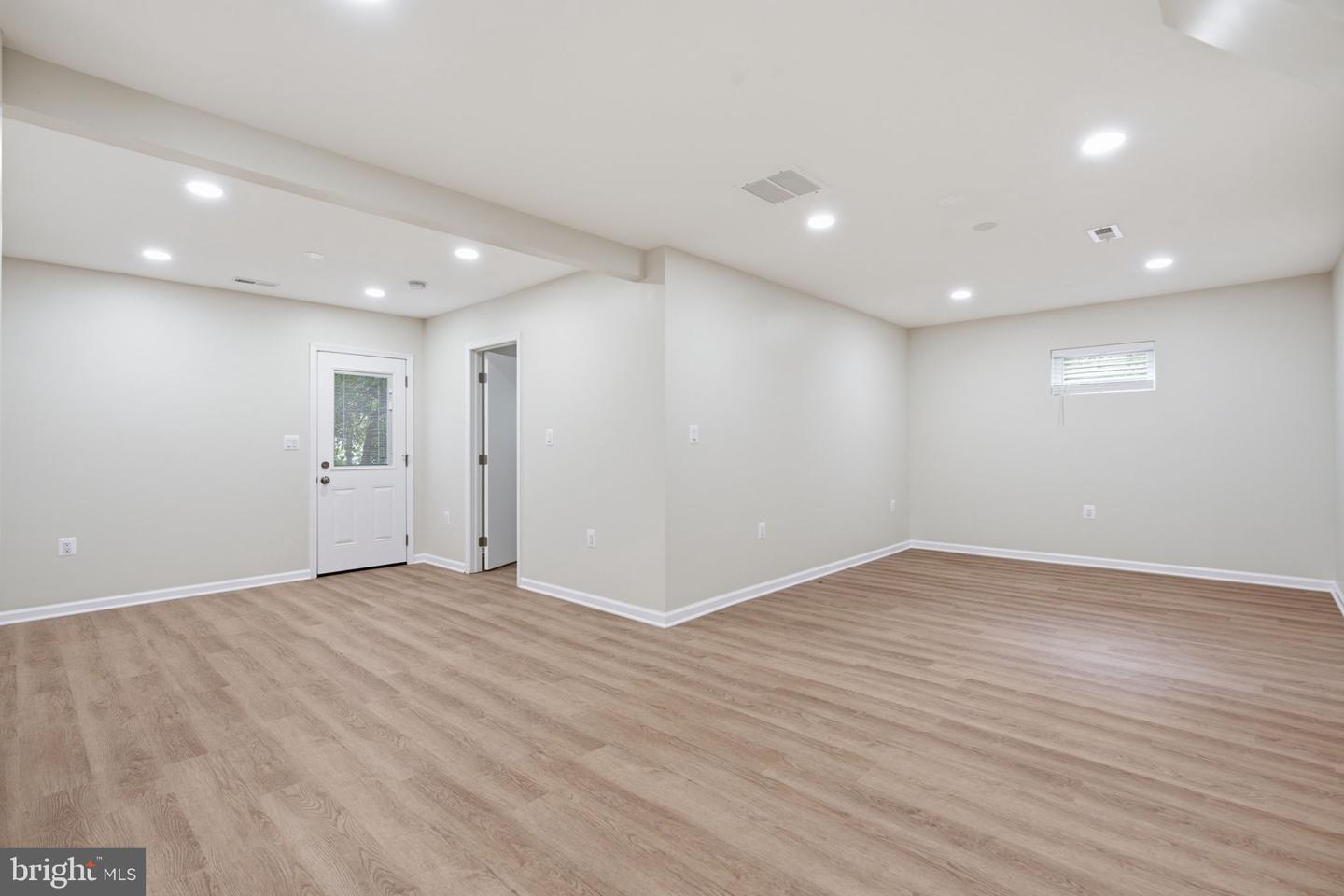 18 Grandin Cir Property Photo 26