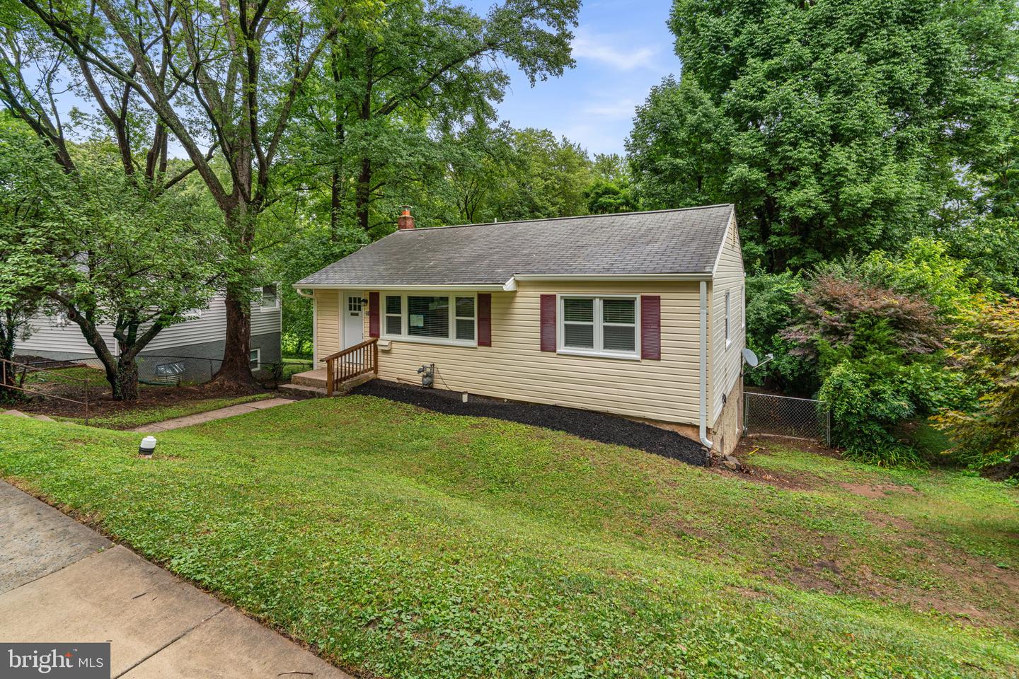 18 Grandin Cir Property Photo 33