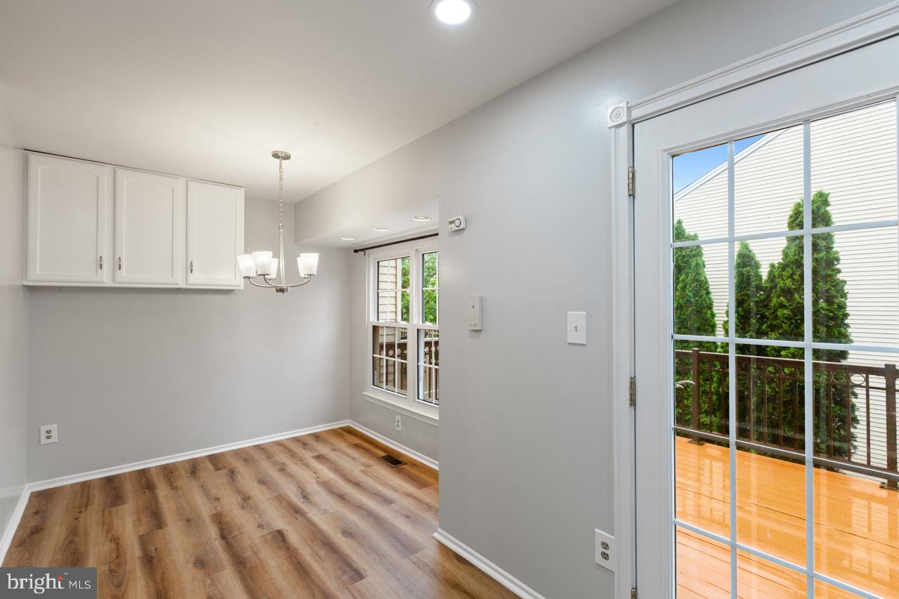 711 Ivy League Ln #22-130 Property Photo 5