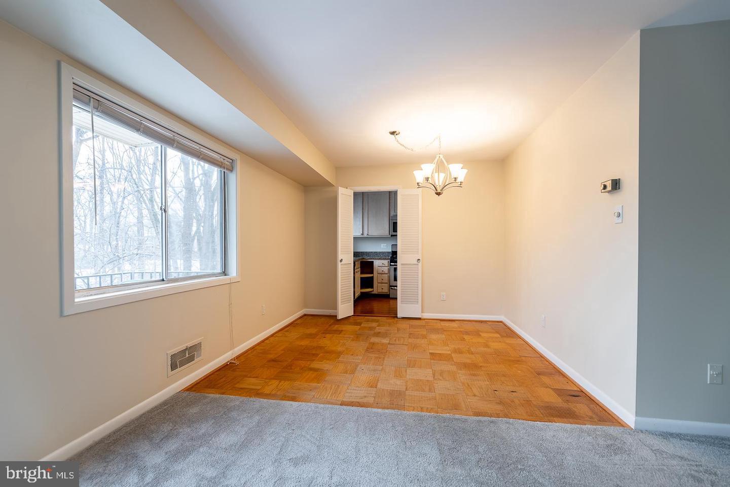 10648 Montrose Ave #102 Property Photo 4
