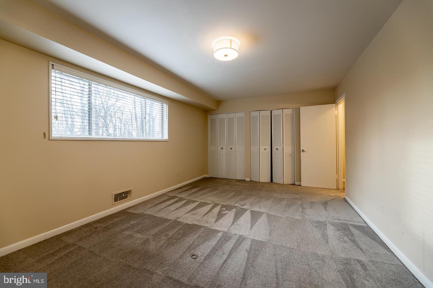 10648 Montrose Ave #102 Property Photo 10