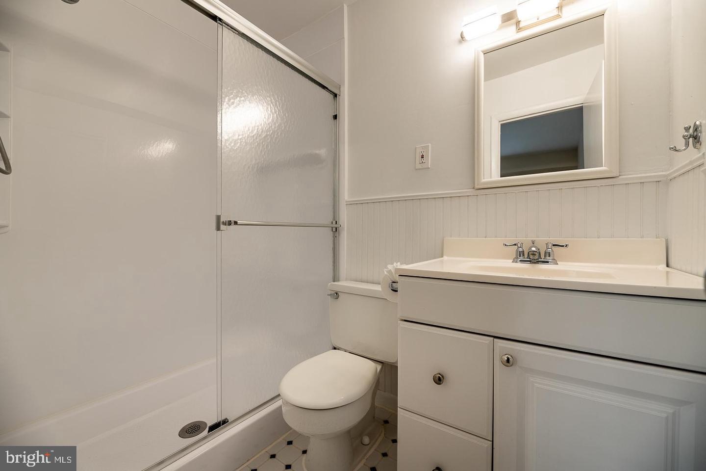 10648 Montrose Ave #102 Property Photo 12