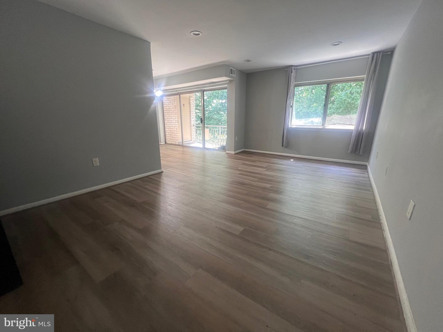 5202 Crossfield Ct #126 Property Photo 11