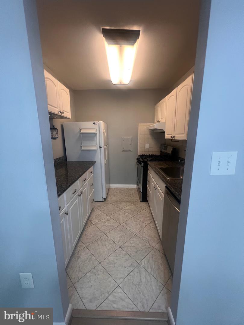 5202 Crossfield Ct #126 Property Photo 15