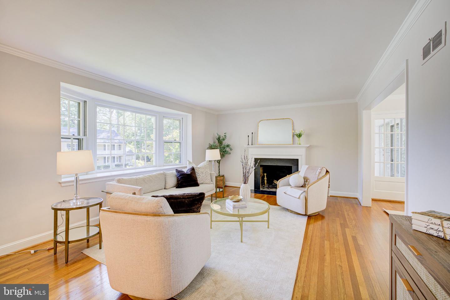 5016 Scarsdale Rd Property Photo 14
